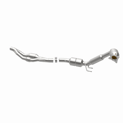 MagnaFlow Audi OEM Grade Federal / EPA Compliant Direct-Fit Catalytic Converter 49715 360 Degree Image Set