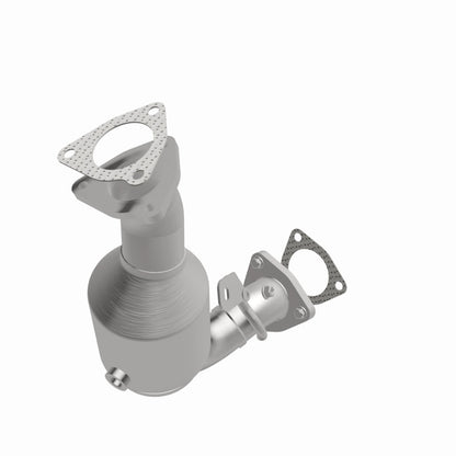 MagnaFlow Audi Q7 OEM Grade Federal / EPA Compliant Direct-Fit Catalytic Converter 21-813 360 Degree Image Set