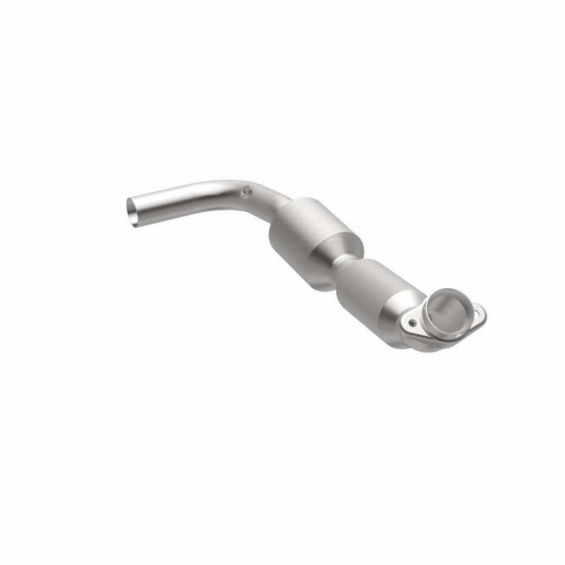 MagnaFlow Ford California Grade CARB Compliant Direct-Fit Catalytic Converter 5582311 360 Degree Image Set
