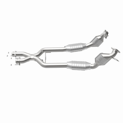 MagnaFlow Ford Mustang HM Grade Federal / EPA Compliant Direct-Fit Catalytic Converter 23163 360 Degree Image Set