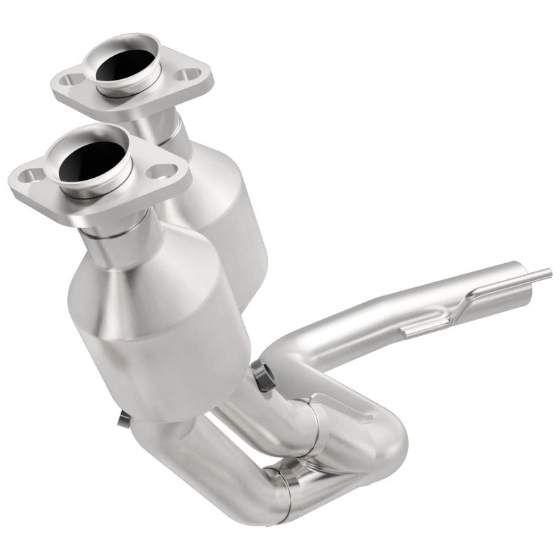 MagnaFlow Jeep Cherokee HM Grade Federal / EPA Compliant Direct-Fit Catalytic Converter 24997 Photo - Primary