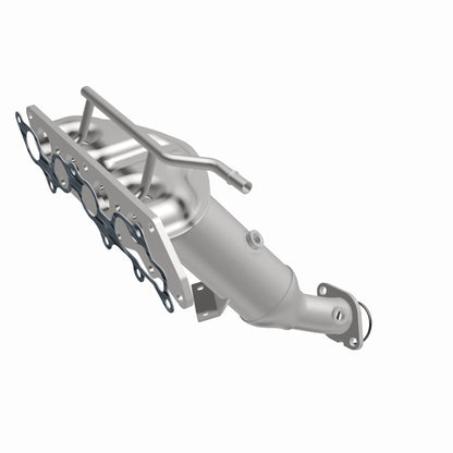 MagnaFlow Ford Focus HM Grade Federal / EPA Compliant Manifold Catalytic Converter 50340 360 Degree Image Set