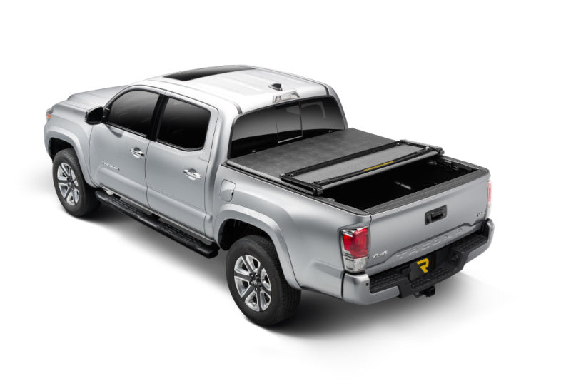 Extang Toyota Tundra (6 1/2 ft) 2014-19 (without rail system) 92465 Photo - Mounted