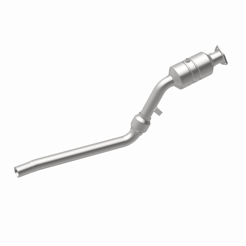 MagnaFlow Audi A4 Quattro OEM Grade Federal / EPA Compliant Direct-Fit Catalytic Converter 51124 360 Degree Image Set