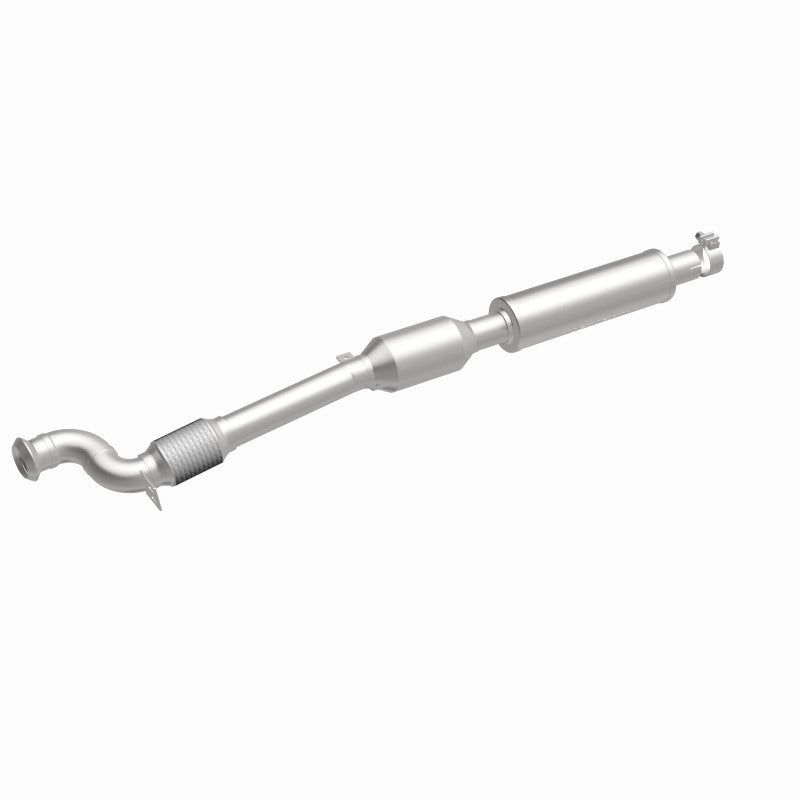 MagnaFlow Mini OEM Grade Federal / EPA Compliant Direct-Fit Catalytic Converter 21-365 360 Degree Image Set