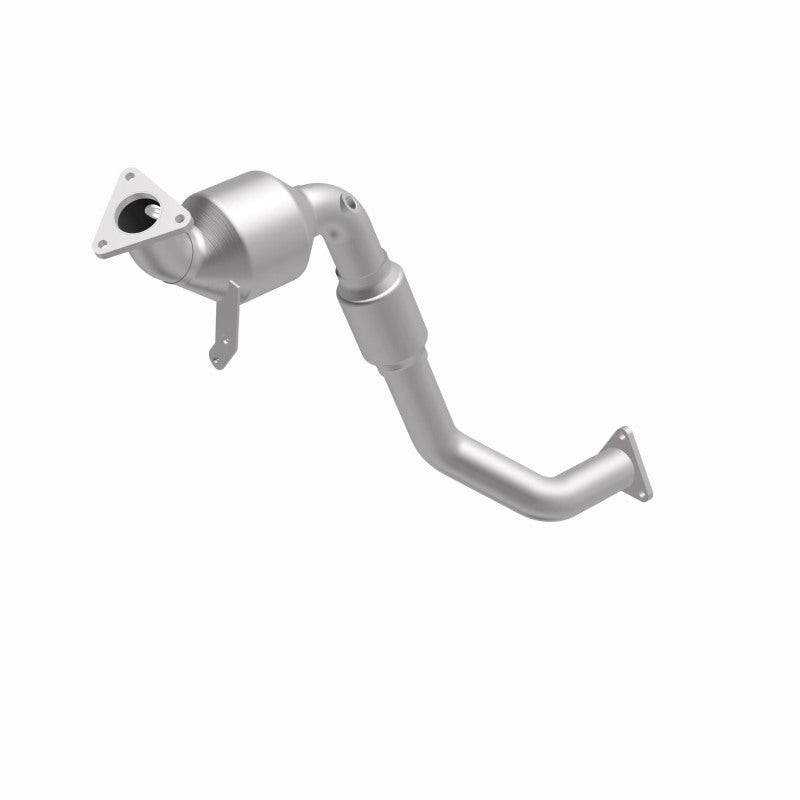 MagnaFlow OEM Grade Federal / EPA Compliant Direct-Fit Catalytic Converter 51947 360 Degree Image Set