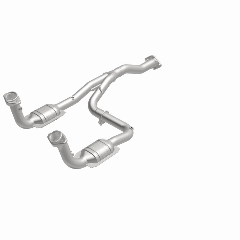 MagnaFlow Jeep Liberty OEM Grade Federal / EPA Compliant Direct-Fit Catalytic Converter 49186 360 Degree Image Set