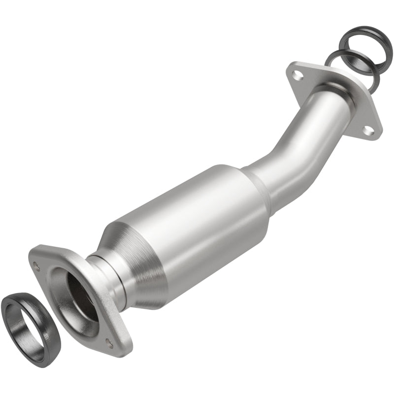 MagnaFlow Toyota Sienna California Grade CARB Compliant Direct-Fit Catalytic Converter 5592549 Photo - Primary