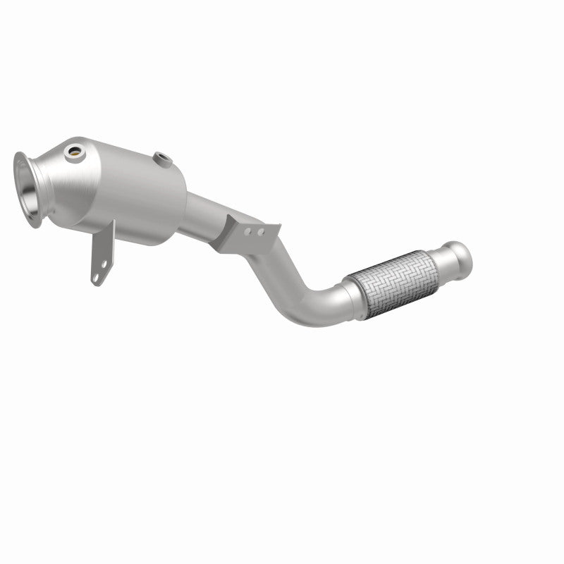 MagnaFlow Mercedes-Benz Metris OEM Grade Federal / EPA Compliant Direct-Fit Catalytic Converter 21-897 360 Degree Image Set