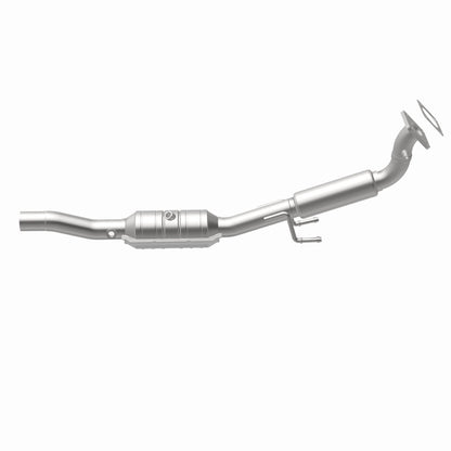 MagnaFlow Volkswagen Jetta OEM Grade Federal / EPA Compliant Direct-Fit Catalytic Converter 51464 360 Degree Image Set