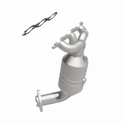 MagnaFlow Chrysler Pacifica OEM Grade Federal / EPA Compliant Manifold Catalytic Converter 51481 360 Degree Image Set