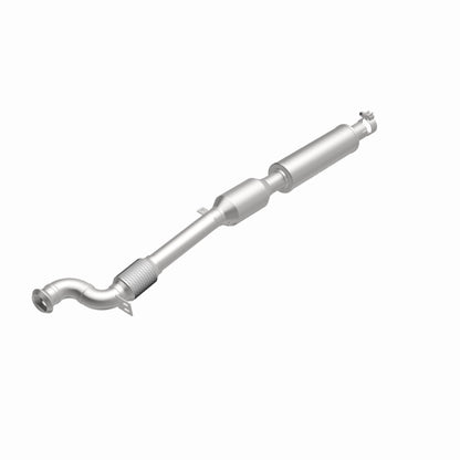 MagnaFlow Mini OEM Grade Federal / EPA Compliant Direct-Fit Catalytic Converter 21-365 360 Degree Image Set