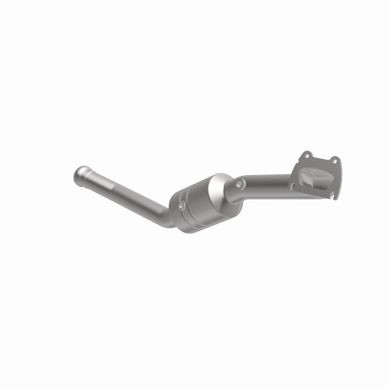MagnaFlow California Grade CARB Compliant Direct-Fit Catalytic Converter 5551723 360 Degree Image Set