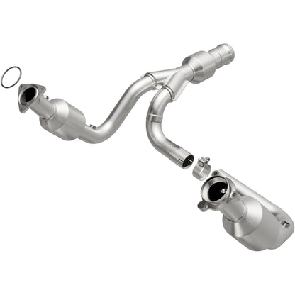 MagnaFlow OEM Grade Federal / EPA Compliant Direct-Fit Catalytic Converter 52617 Photo - Primary