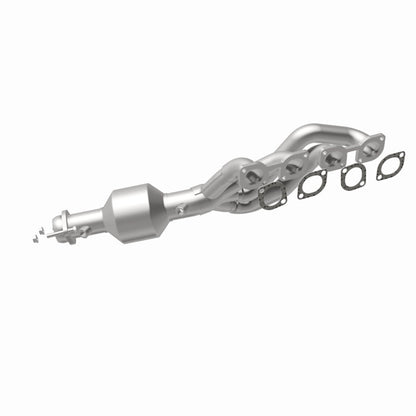 MagnaFlow BMW OEM Grade Federal / EPA Compliant Manifold Catalytic Converter 49789 360 Degree Image Set
