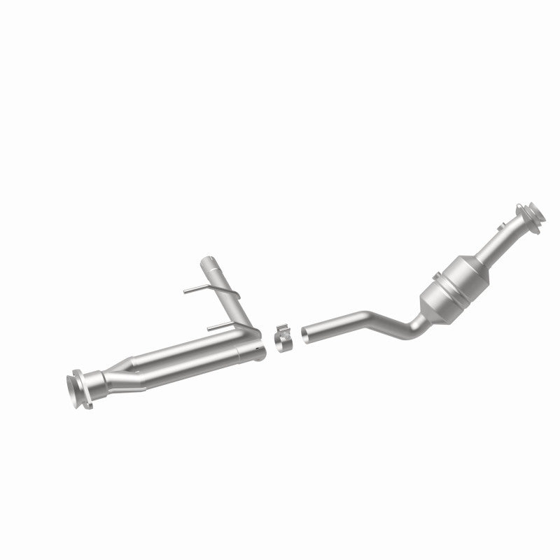MagnaFlow Ford F-150 OEM Grade Federal / EPA Compliant Direct-Fit Catalytic Converter 52156 360 Degree Image Set