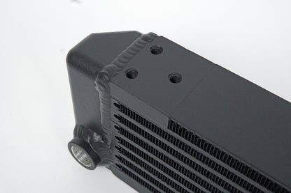 CSF Universal Single-Pass Oil Cooler - M22 x 1.5 Connections 22x4.75x2.16 8202 8202 Photo - Close Up