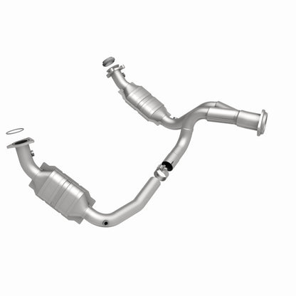 MagnaFlow OEM Grade Federal / EPA Compliant Direct-Fit Catalytic Converter 49631 360 Degree Image Set