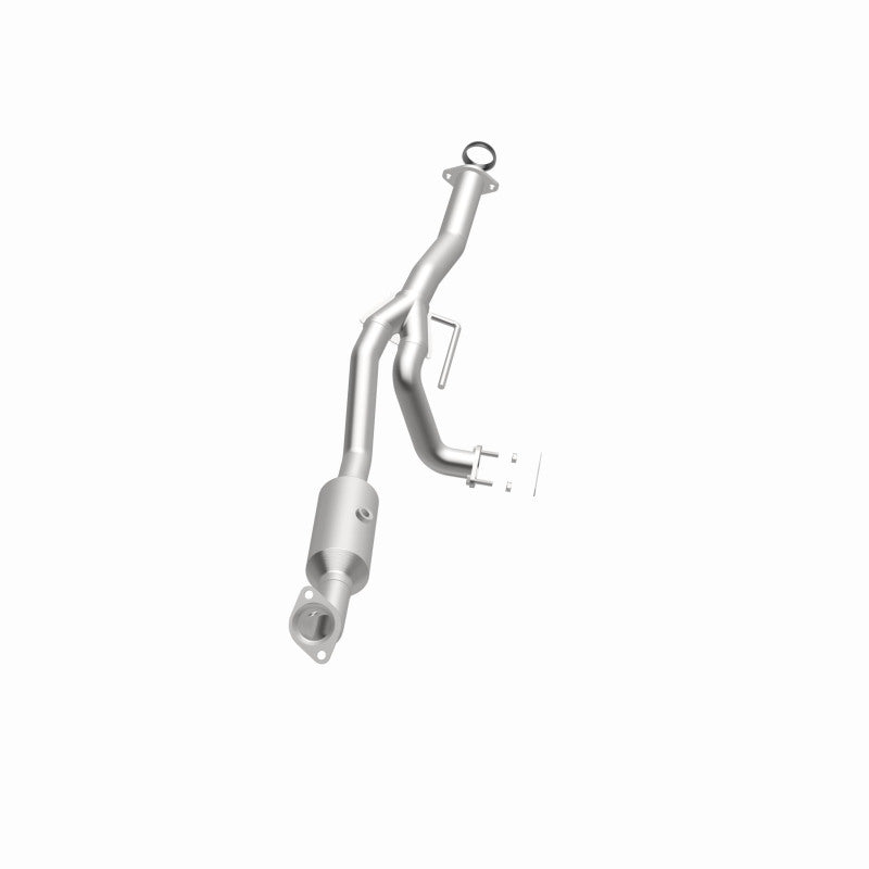 MagnaFlow California Grade CARB Compliant Direct-Fit Catalytic Converter 5551676 360 Degree Image Set