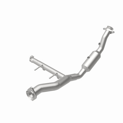 Magnaflow 15-17 Ford F-150 3.5L Direct Fit Converter 5551469 5551469 360 Degree Image Set