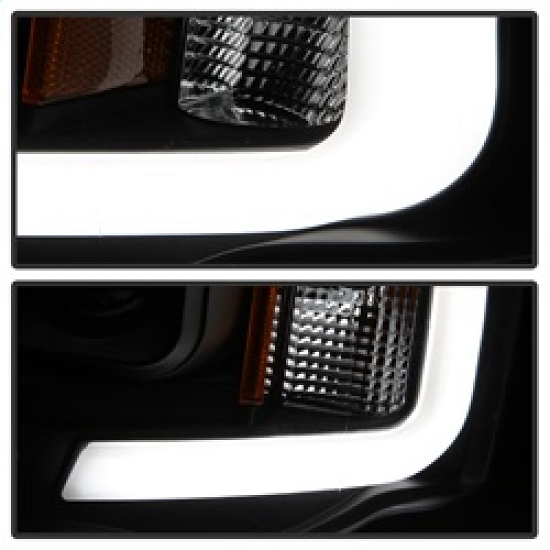 Spyder 02-05 Dodge Ram 1500 Light Bar Projector Headlights - Black (PRO-YD-DR02V2-LB-BK) 5084606 5084606 Photo - Unmounted