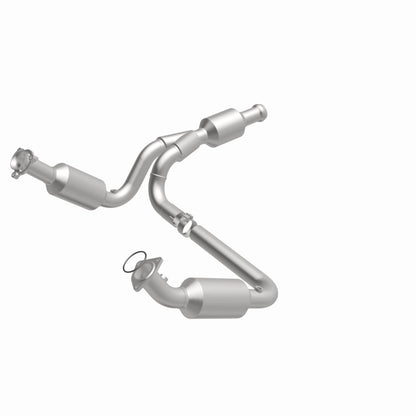MagnaFlow California Grade CARB Compliant Direct-Fit Catalytic Converter 5582578 360 Degree Image Set