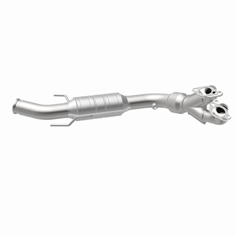 MagnaFlow Saab 900 HM Grade Federal / EPA Compliant Direct-Fit Catalytic Converter 23687 360 Degree Image Set