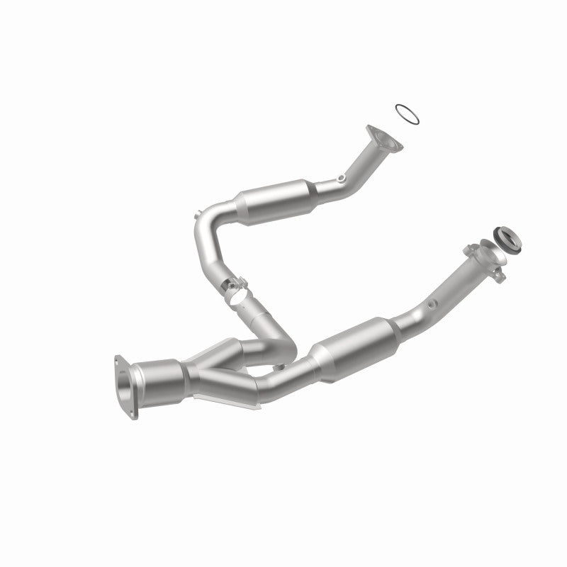 MagnaFlow California Grade CARB Compliant Direct-Fit Catalytic Converter 5451650 360 Degree Image Set