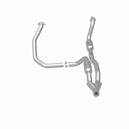 Magnaflow 2012 Ram 1500 Tradesman HD V8 5.7L OEM Underbody Direct-Fit Catalytic Converter 21-457 21-457 360 Degree Image Set