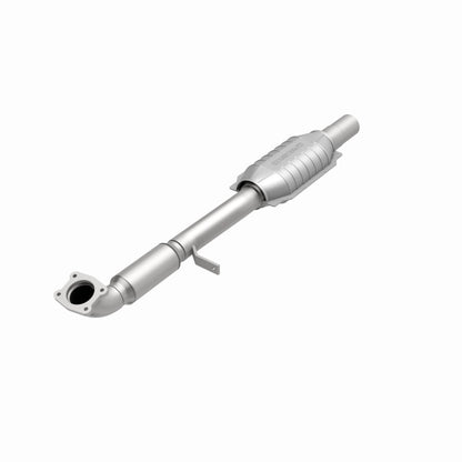 MagnaFlow Volvo HM Grade Federal / EPA Compliant Direct-Fit Catalytic Converter 93292 360 Degree Image Set