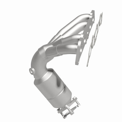 MagnaFlow Toyota OEM Grade Federal / EPA Compliant Manifold Catalytic Converter 49370 360 Degree Image Set