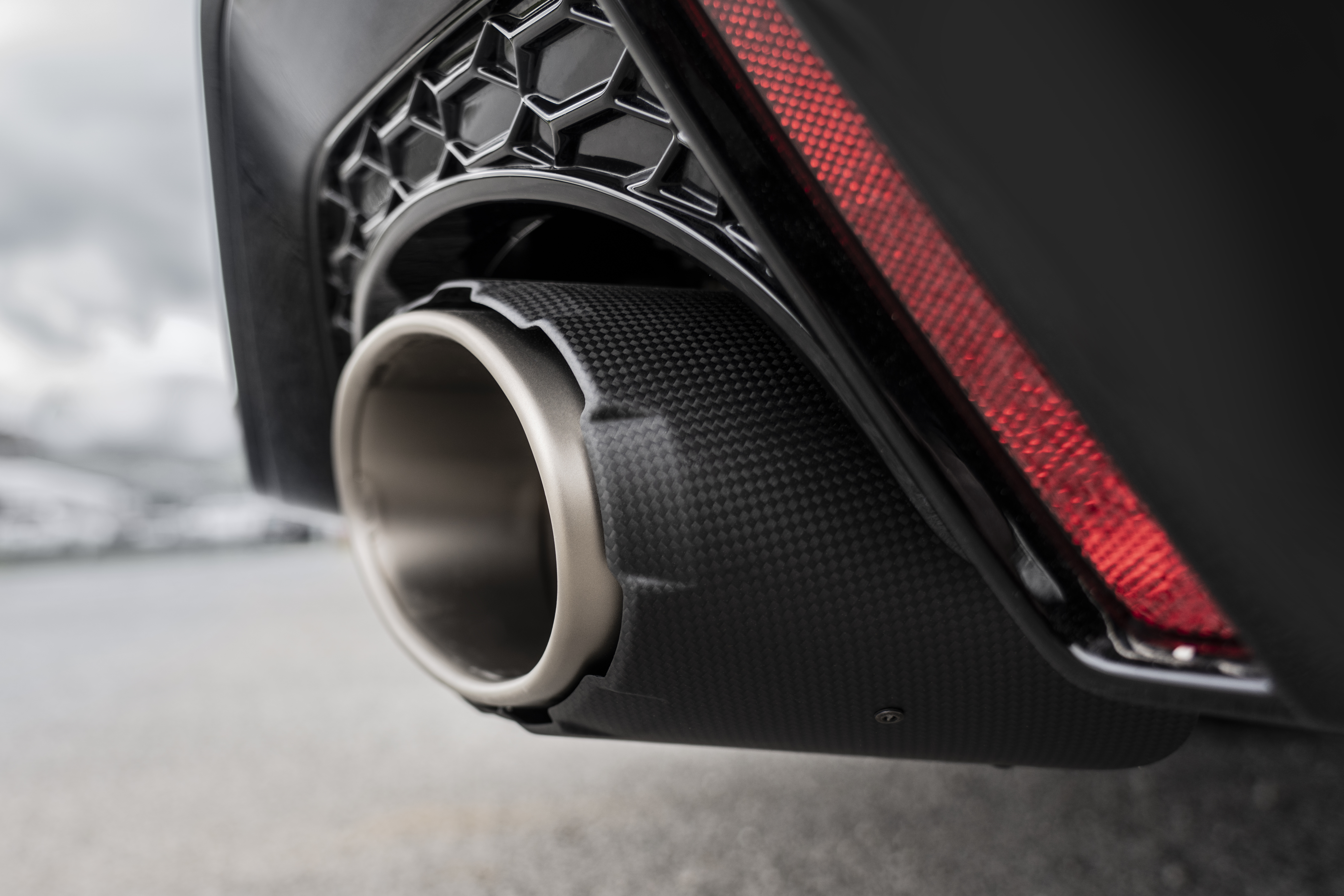 Akrapovic 2023 Audi RS6 Avant (C8) Evolution Line Cat Back (Titanium) (Req Link Pipe Set) S-AU/T/2H