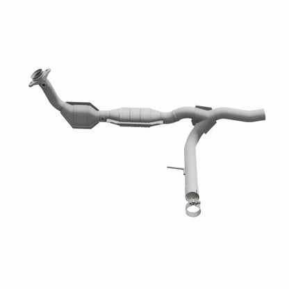 MagnaFlow OEM Grade Federal / EPA Compliant Direct-Fit Catalytic Converter 51744 360 Degree Image Set