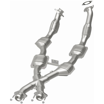 MagnaFlow Ford Mustang California Grade CARB Compliant Direct-Fit Catalytic Converter 441115 Photo - out of package
