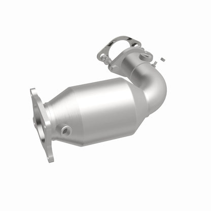 MagnaFlow Subaru OEM Grade Federal / EPA Compliant Direct-Fit Catalytic Converter 21-822 360 Degree Image Set