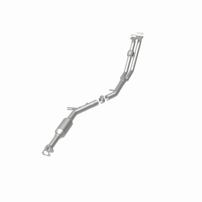 MagnaFlow BMW Standard Grade Federal / EPA Compliant Direct-Fit Catalytic Converter 23553 360 Degree Image Set