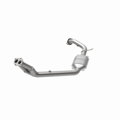 MagnaFlow Isuzu OEM Grade Federal / EPA Compliant Direct-Fit Catalytic Converter 49004 360 Degree Image Set