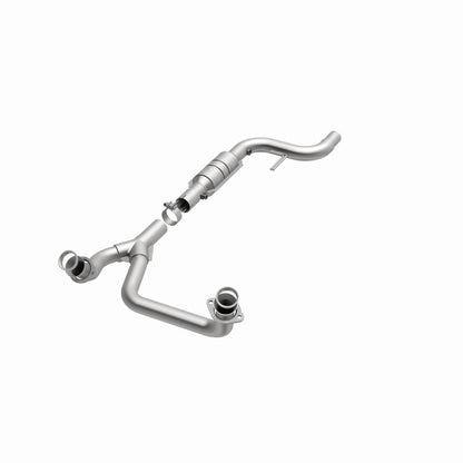 MagnaFlow OEM Grade Federal / EPA Compliant Direct-Fit Catalytic Converter 51090 360 Degree Image Set