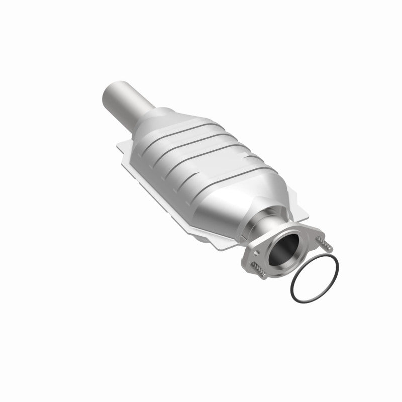MagnaFlow OEM Grade Federal / EPA Compliant Direct-Fit Catalytic Converter 51793 360 Degree Image Set