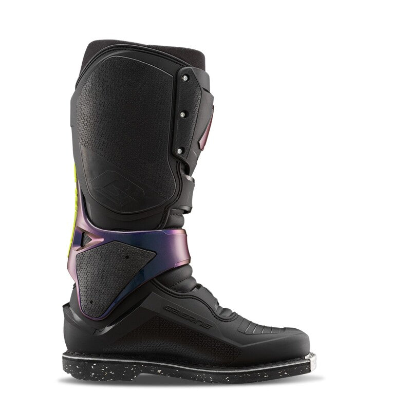 Gaerne SG22 Boot Chameleon Size - 9.5 2262-011-9.5 2262-011-9.5 User 1