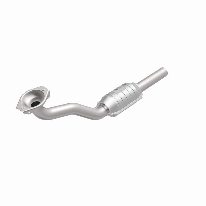 MagnaFlow Volkswagen Standard Grade Federal / EPA Compliant Direct-Fit Catalytic Converter 22924 360 Degree Image Set