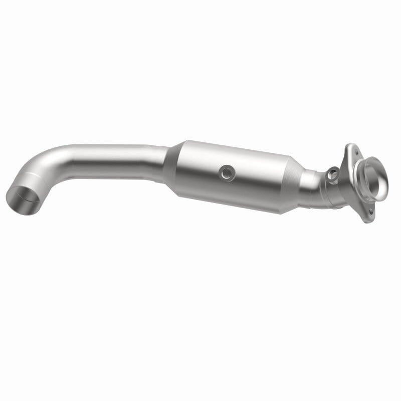 MagnaFlow Ford F-150 OEM Grade Federal / EPA Compliant Direct-Fit Catalytic Converter 21-467 360 Degree Image Set