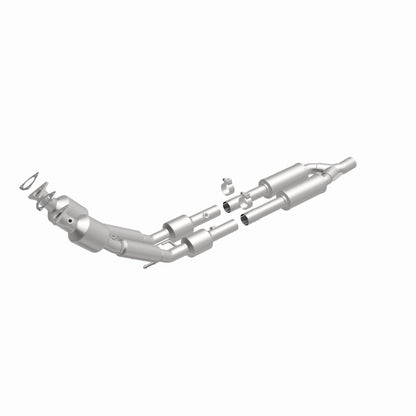 MagnaFlow Volkswagen Passat California Grade CARB Compliant Direct-Fit Catalytic Converter 551799 360 Degree Image Set