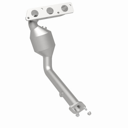 MagnaFlow Land Rover Freelander HM Grade Federal / EPA Compliant Manifold Catalytic Converter 24121 360 Degree Image Set