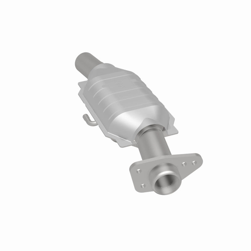 MagnaFlow Standard Grade Federal / EPA Compliant Direct-Fit Catalytic Converter 93418 360 Degree Image Set