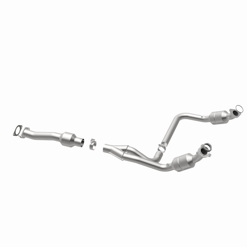 MagnaFlow California Grade CARB Compliant Direct-Fit Catalytic Converter 5582134 360 Degree Image Set