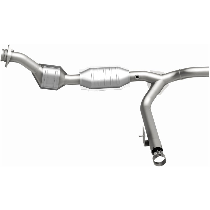 MagnaFlow Ford F-150 HM Grade Federal / EPA Compliant Direct-Fit Catalytic Converter 23082 Photo - out of package