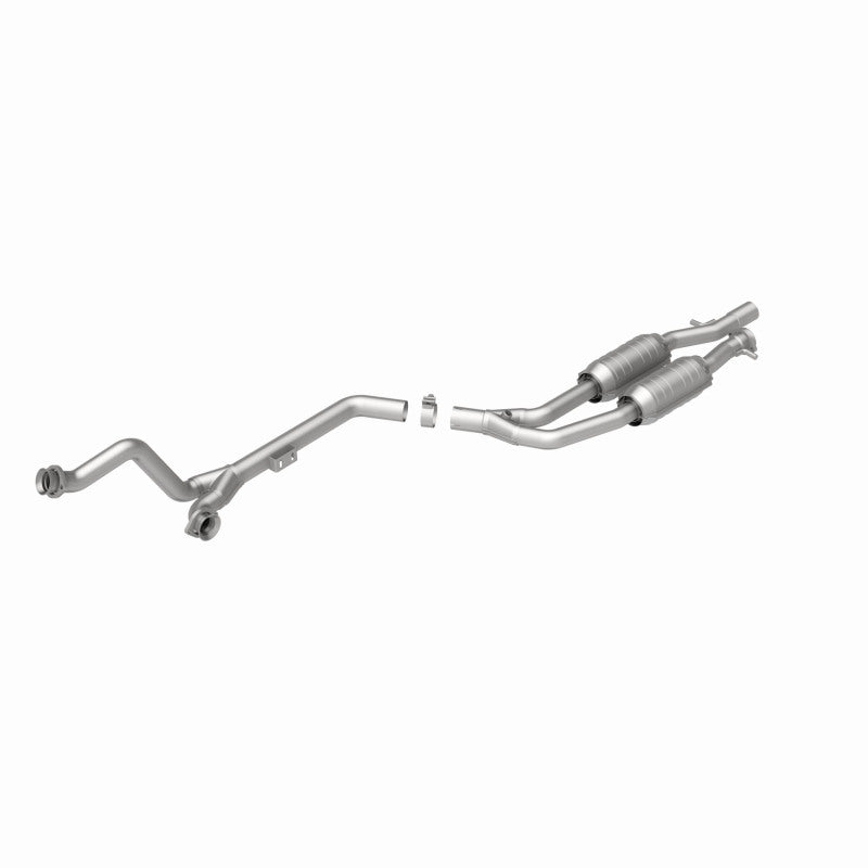 MagnaFlow Mercedes-Benz Standard Grade Federal / EPA Compliant Direct-Fit Catalytic Converter 23573 360 Degree Image Set