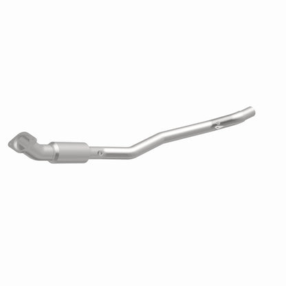 MagnaFlow OEM Grade Federal / EPA Compliant Direct-Fit Catalytic Converter 21-539 360 Degree Image Set