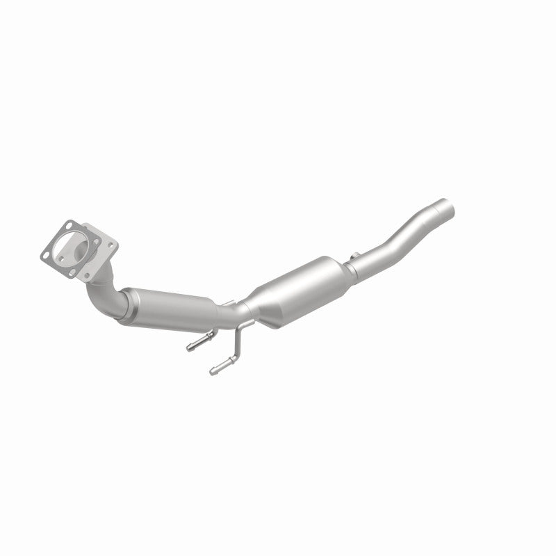 MagnaFlow Volkswagen California Grade CARB Compliant Direct-Fit Catalytic Converter 5461526 360 Degree Image Set